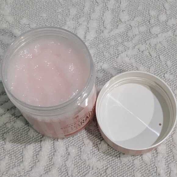 Mia & CO Palm Paradise Sugar Scrub - Picture 3 of 3